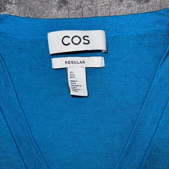 COS Men’s casual sweater. Size Large. - Picture 6 of 9